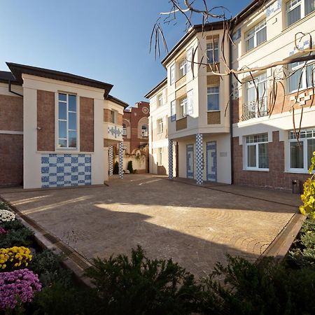 De Gaulle Boutique Hotel Harkov Kültér fotó