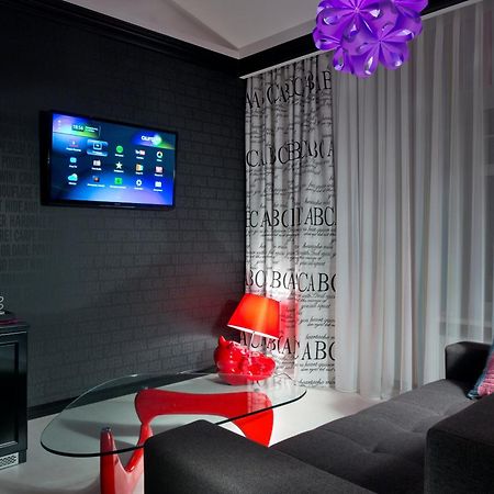 De Gaulle Boutique Hotel Harkov Kültér fotó