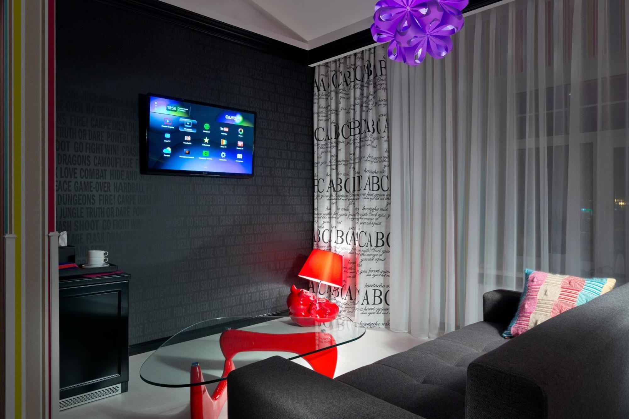 De Gaulle Boutique Hotel Harkov Kültér fotó