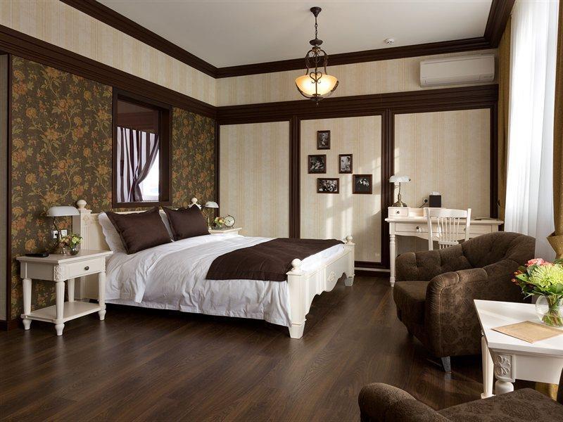 De Gaulle Boutique Hotel Harkov Kültér fotó