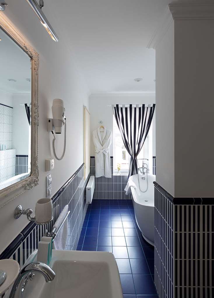 De Gaulle Boutique Hotel Harkov Szoba fotó