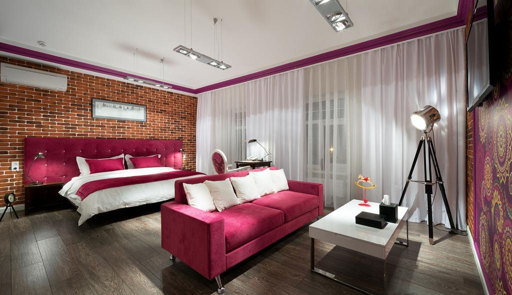 De Gaulle Boutique Hotel Harkov Szoba fotó