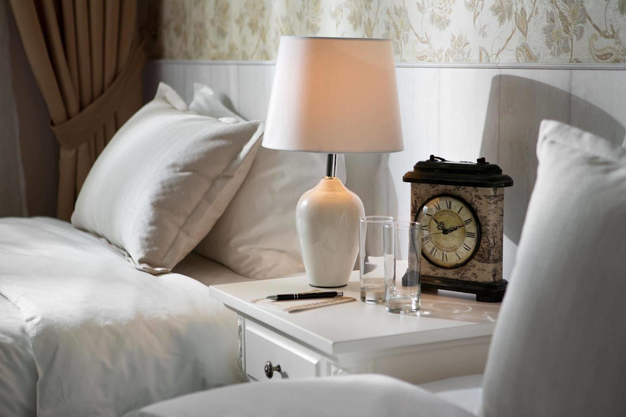 De Gaulle Boutique Hotel Harkov Kültér fotó