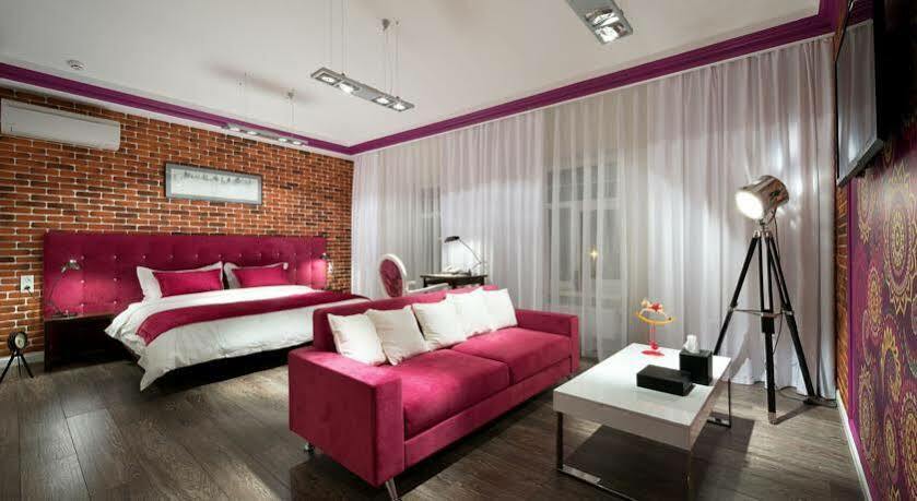 De Gaulle Boutique Hotel Harkov Kültér fotó
