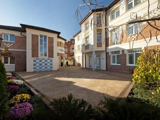 De Gaulle Boutique Hotel Harkov Kültér fotó